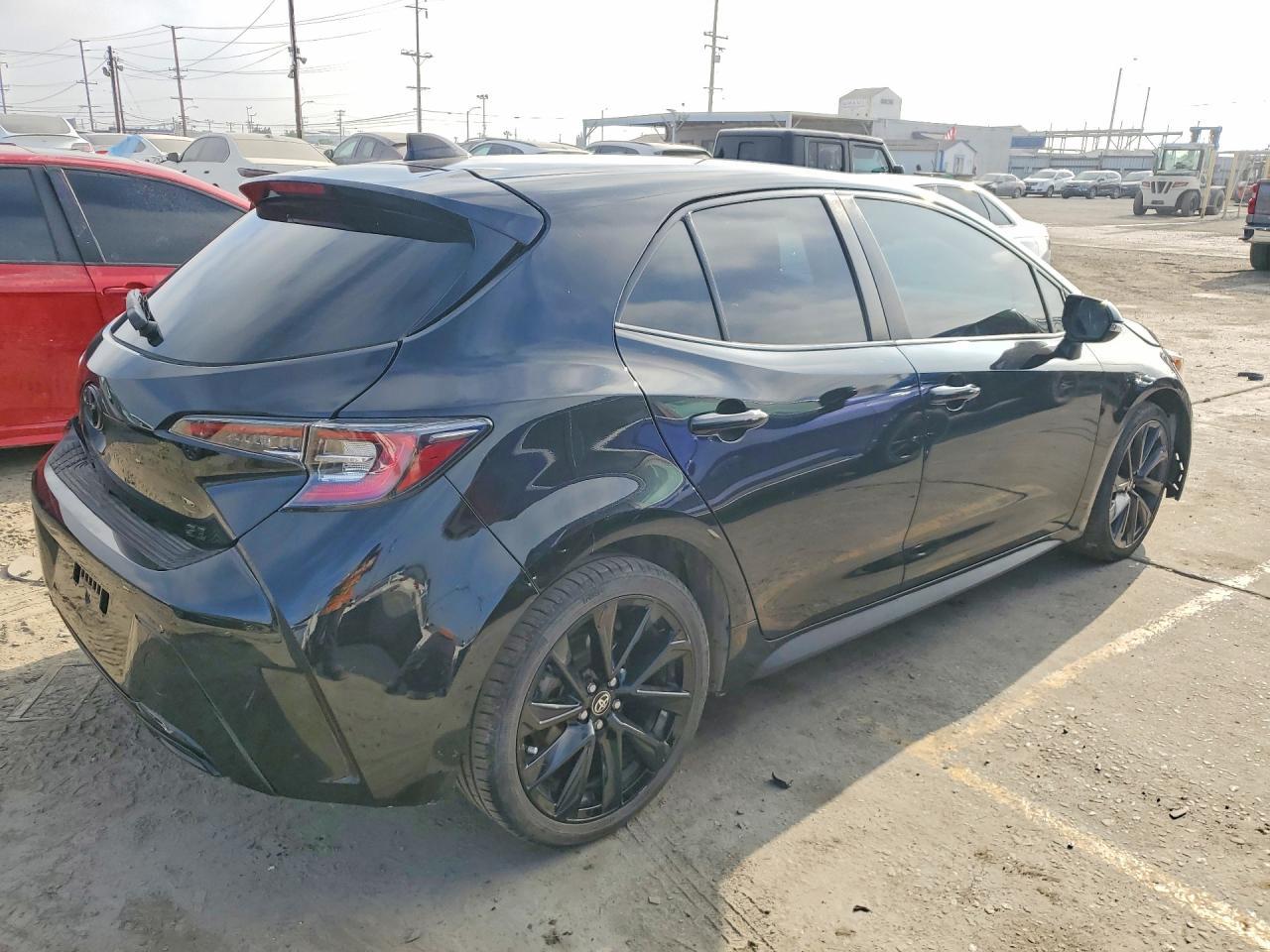 2021 Toyota Corolla Hatchback Se Nightshade Edition - Фото 3