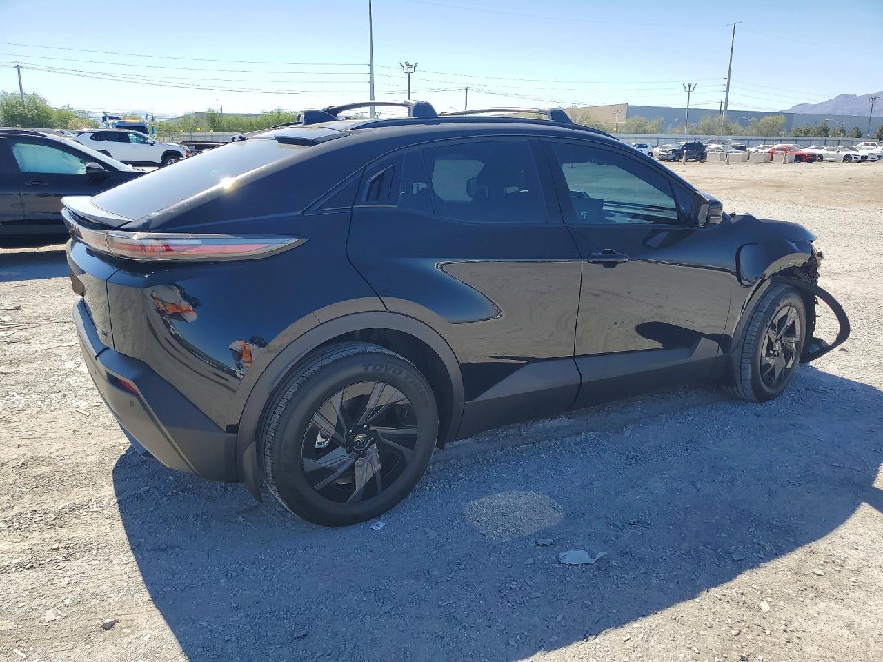 2026 Toyota C-Hr Se - Фото 3
