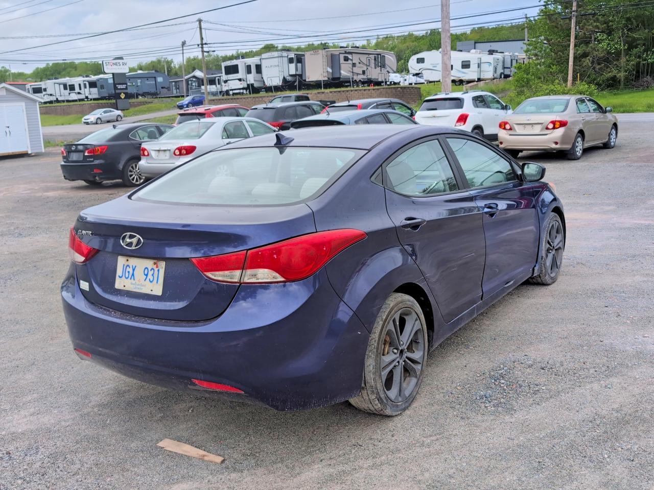 2012 Hyundai Elantra Gls - Фото 4