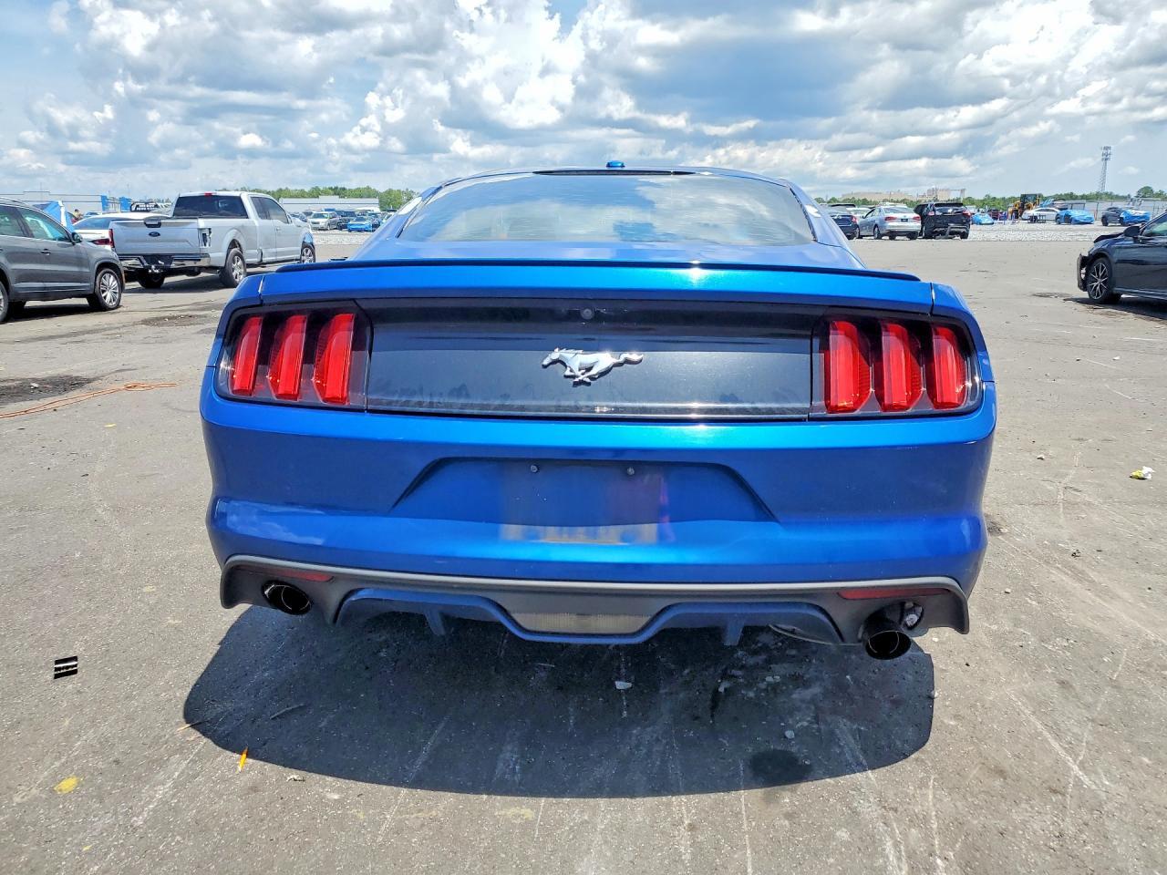 2017 Ford Mustang - Image 6