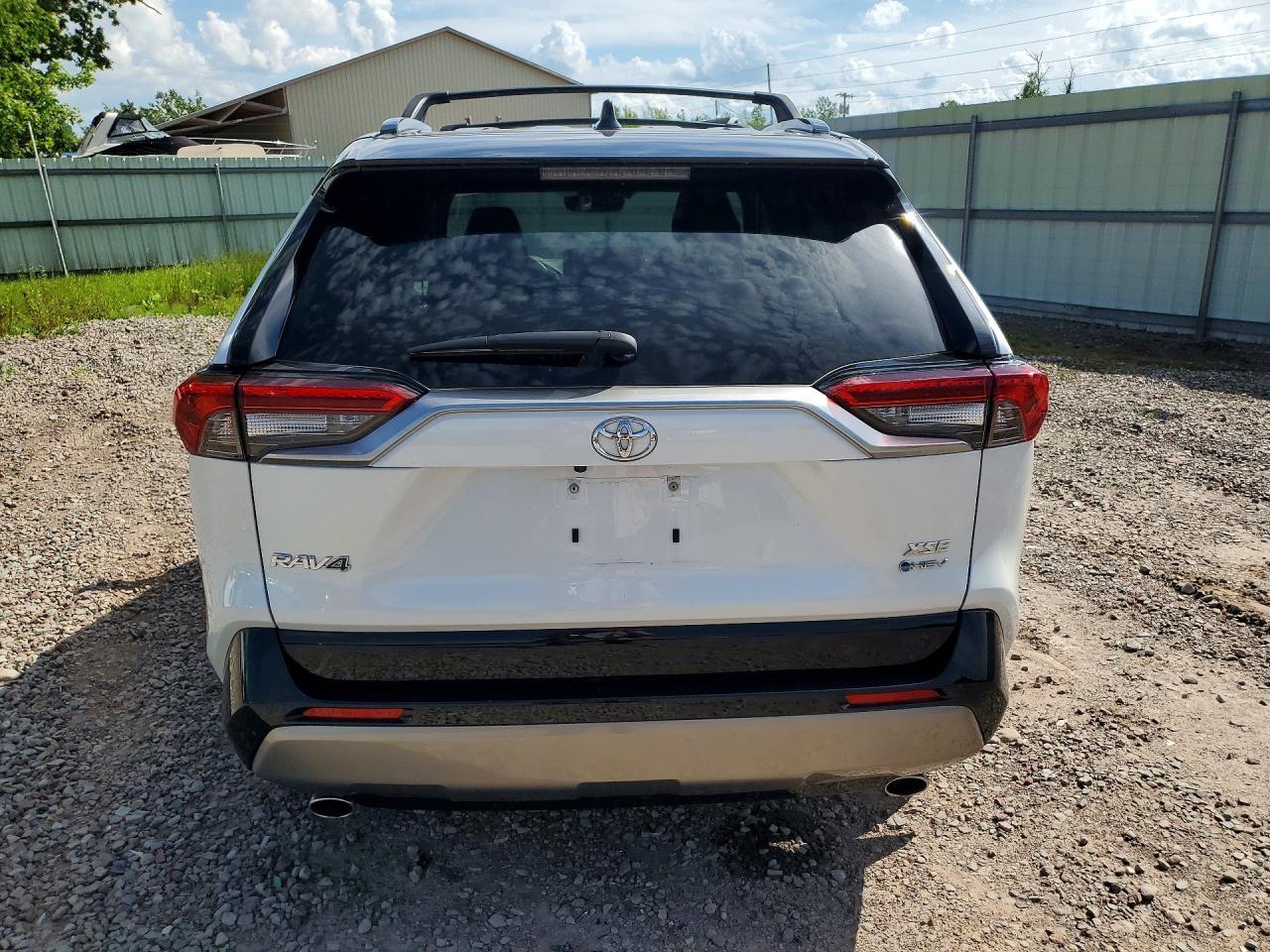2025 Toyota Rav4 Xse - Image 6