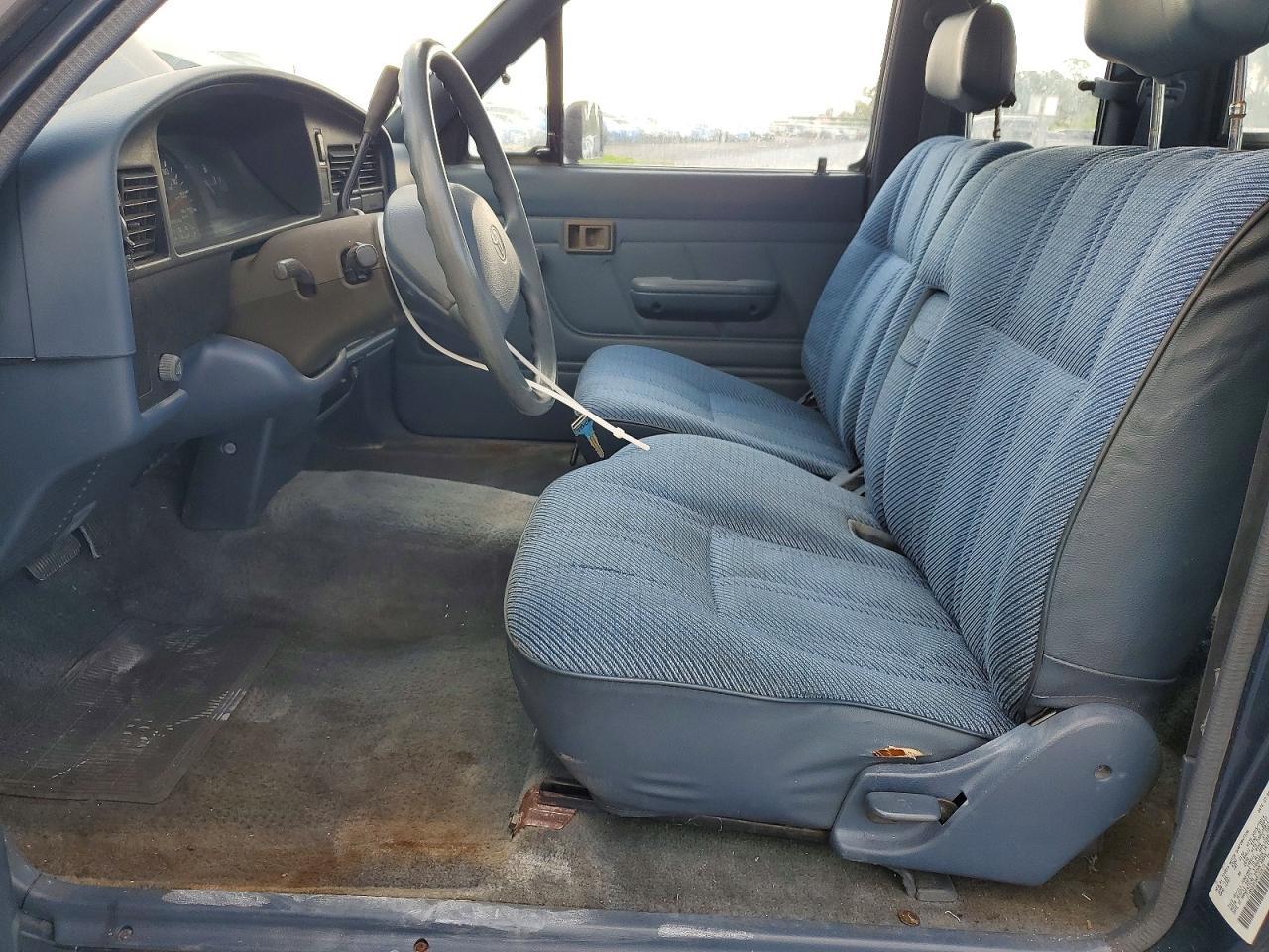 1994 Toyota Pickup Dx - Image 7