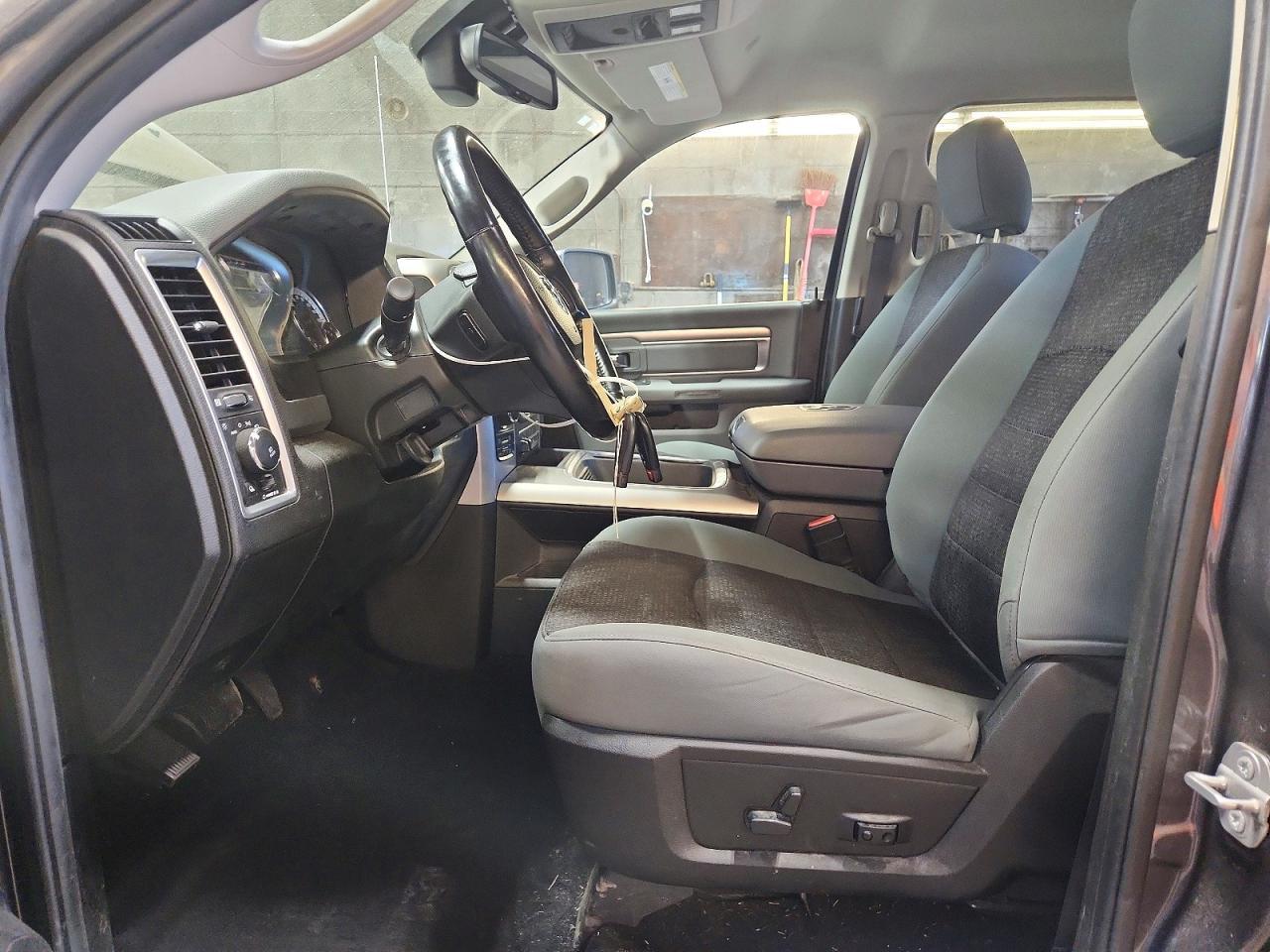 2019 Ram 1500 Classic Slt - Image 7