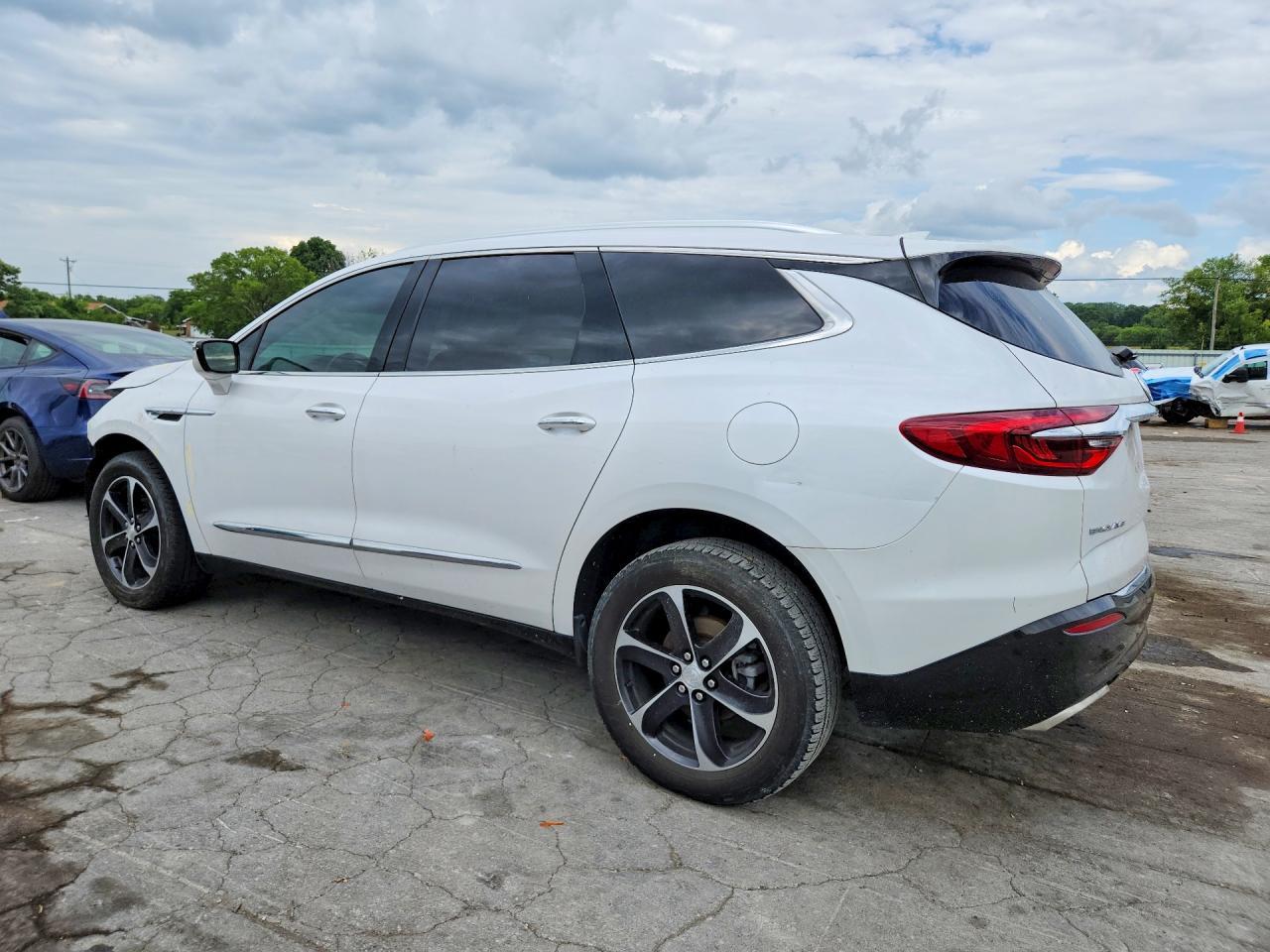 2021 Buick Enclave Essence - Фото 2