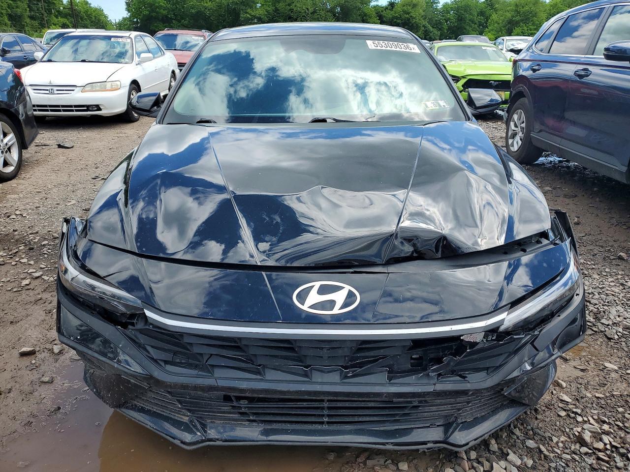 2024 Hyundai Elantra Sel - Image 5