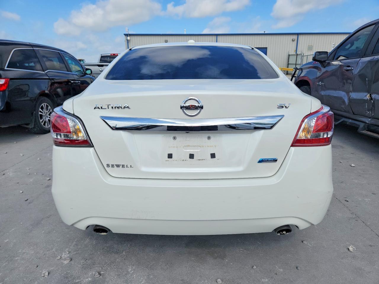 2013 Nissan Altima 2.5 - Image 6