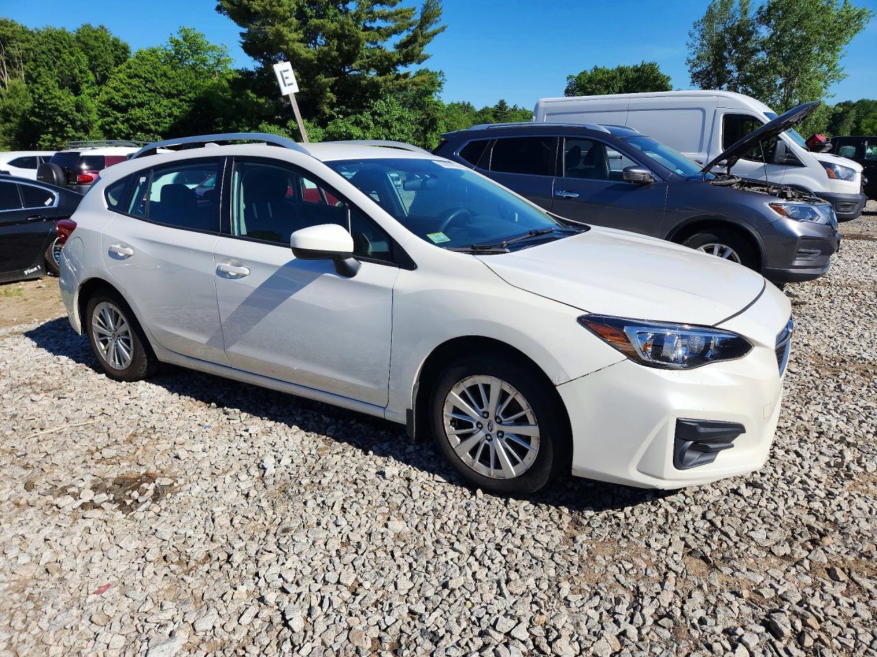 2017 Subaru Impreza Premium - Фото 4