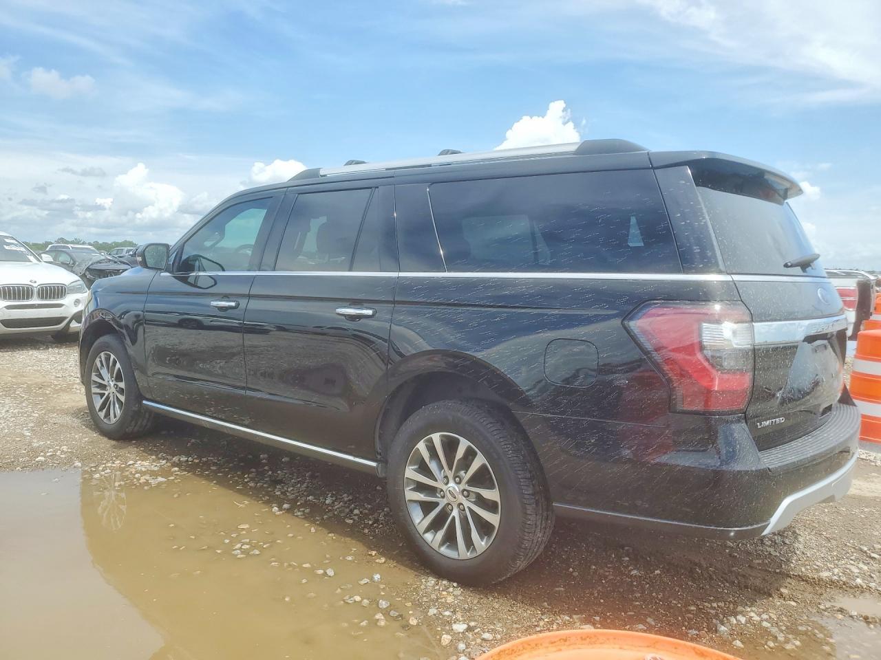 2018 Ford Expedition Max Limited - Image 2