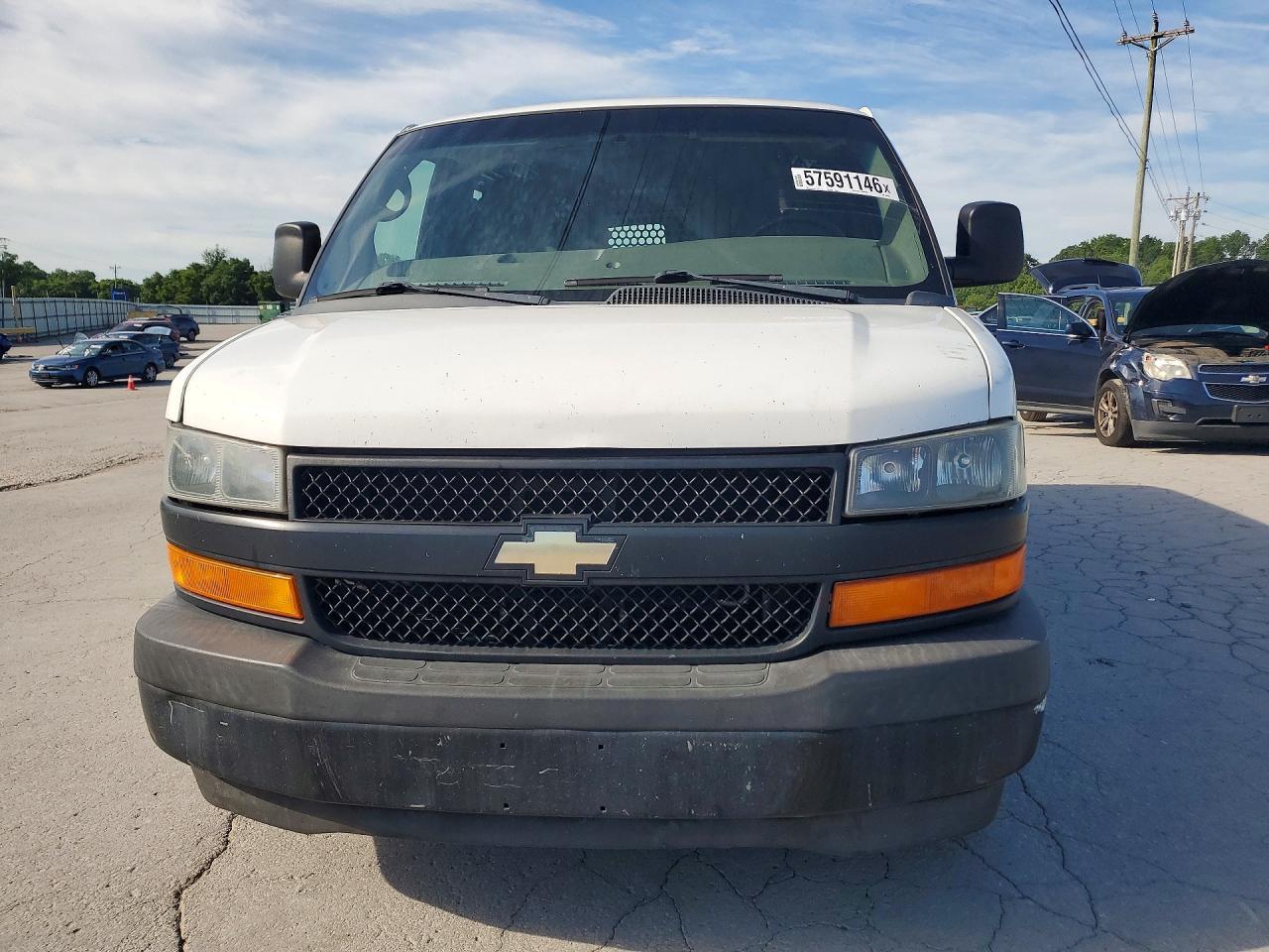 2014 GMC Savana G2500 - Image 5