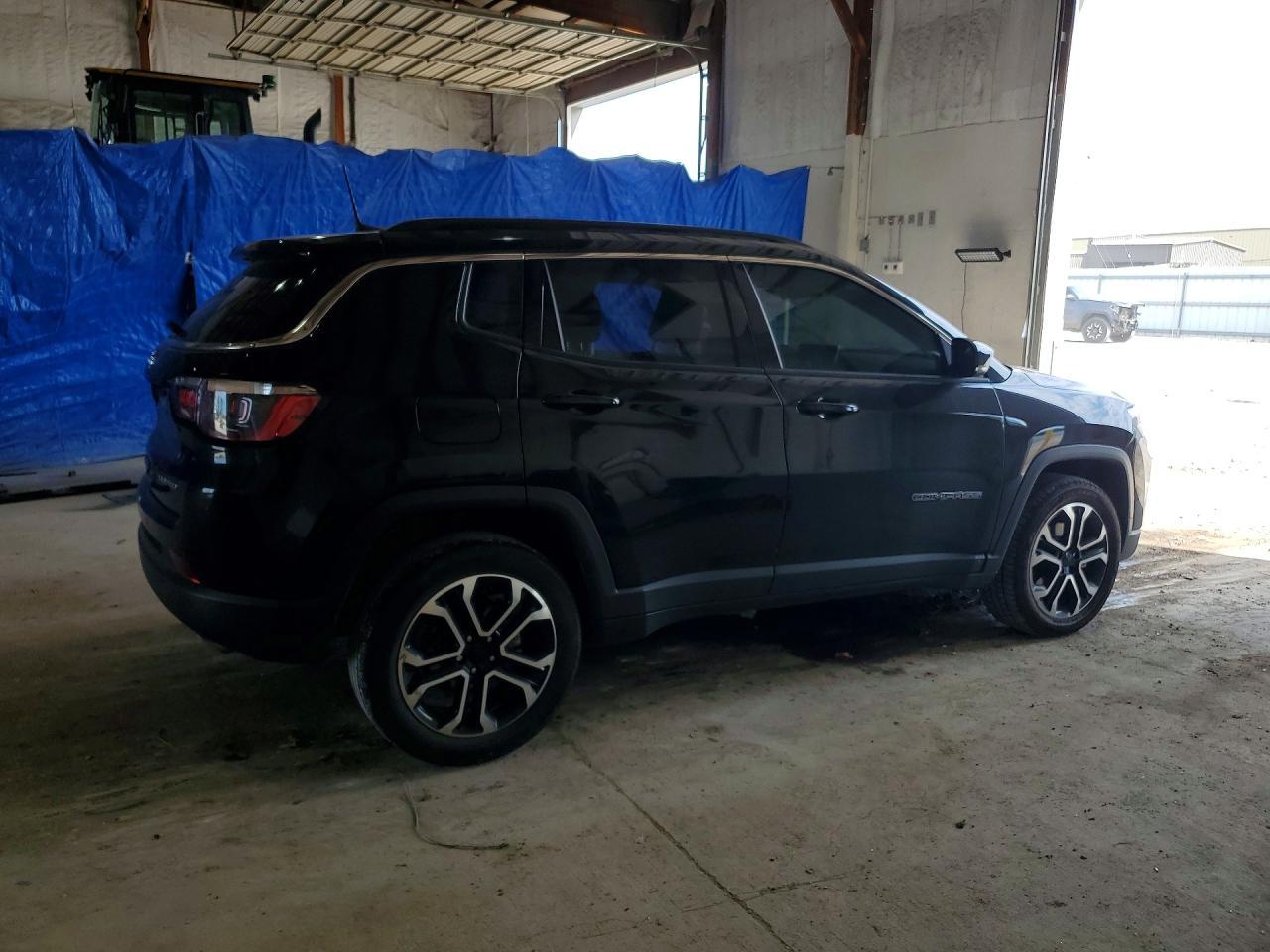 2022 Jeep Compass Limited - Image 3