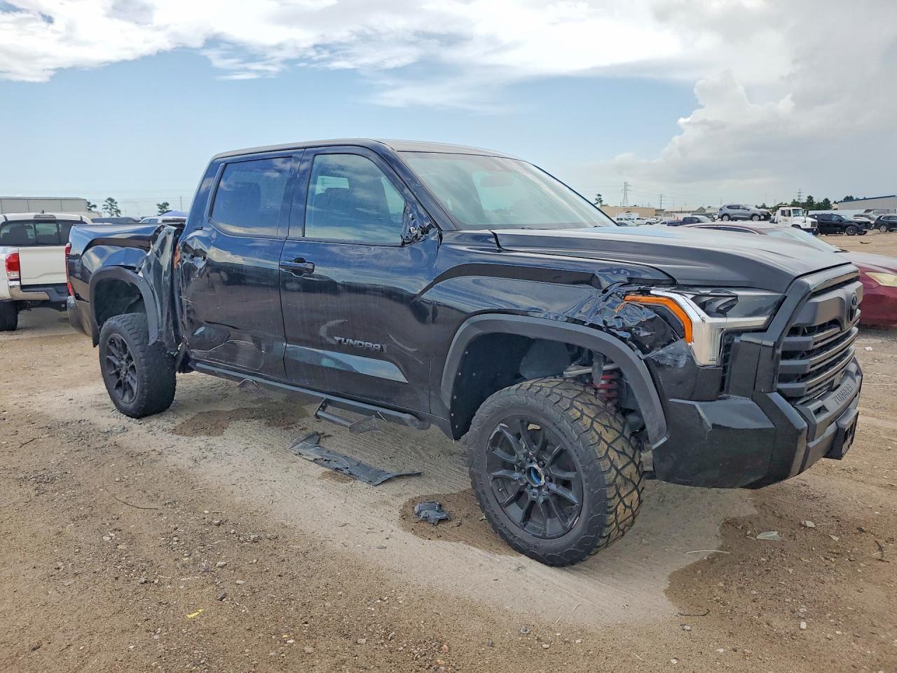 2024 Toyota Tundra Sr5 - Фото 4