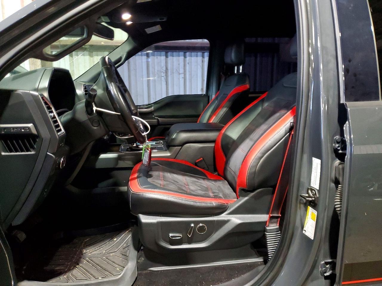 2016 Ford F150 - Image 7