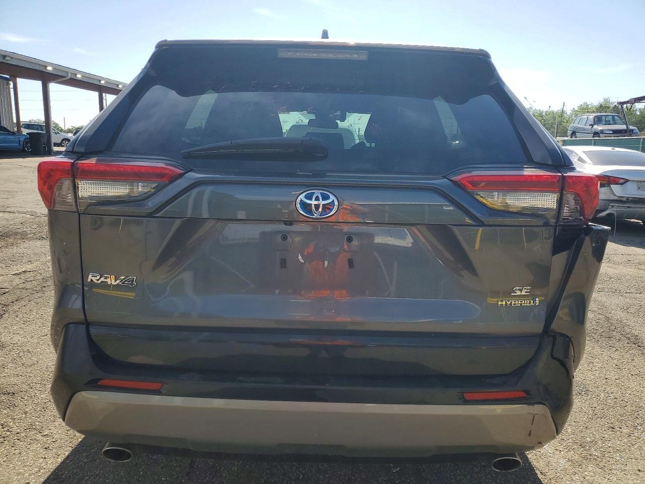 2023 Toyota Rav4 Se - Фото 6