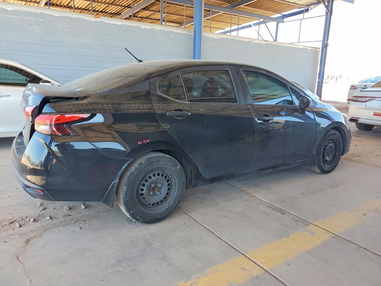 2020 Nissan Versa S - Image 3