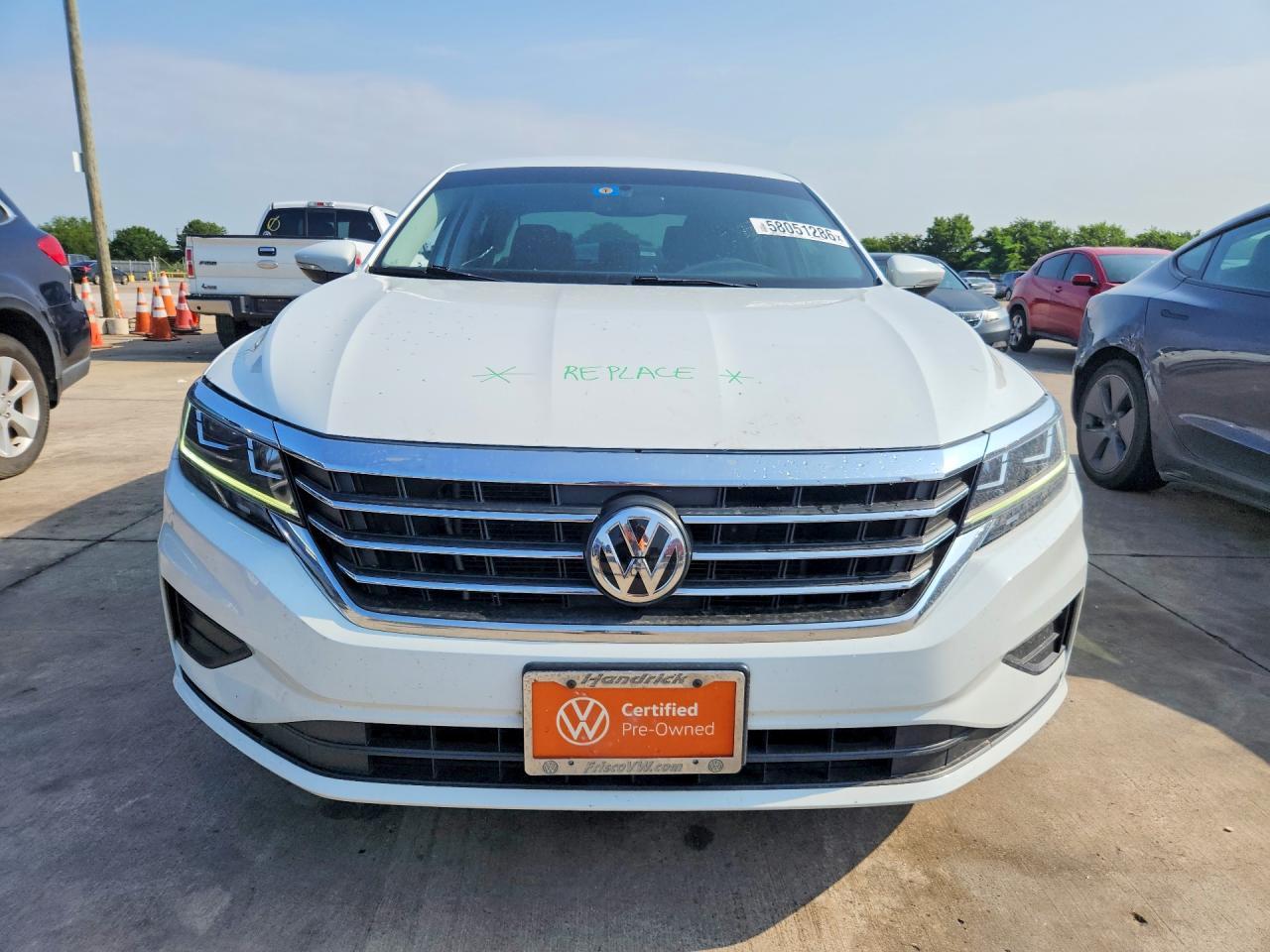 2021 Volkswagen Passat S - Фото 5