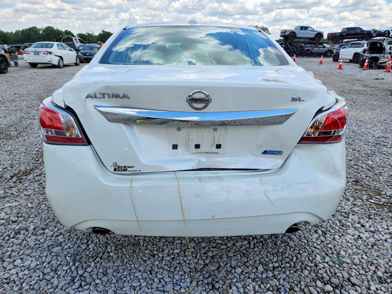 2014 Nissan Altima 2.5 - Фото 6