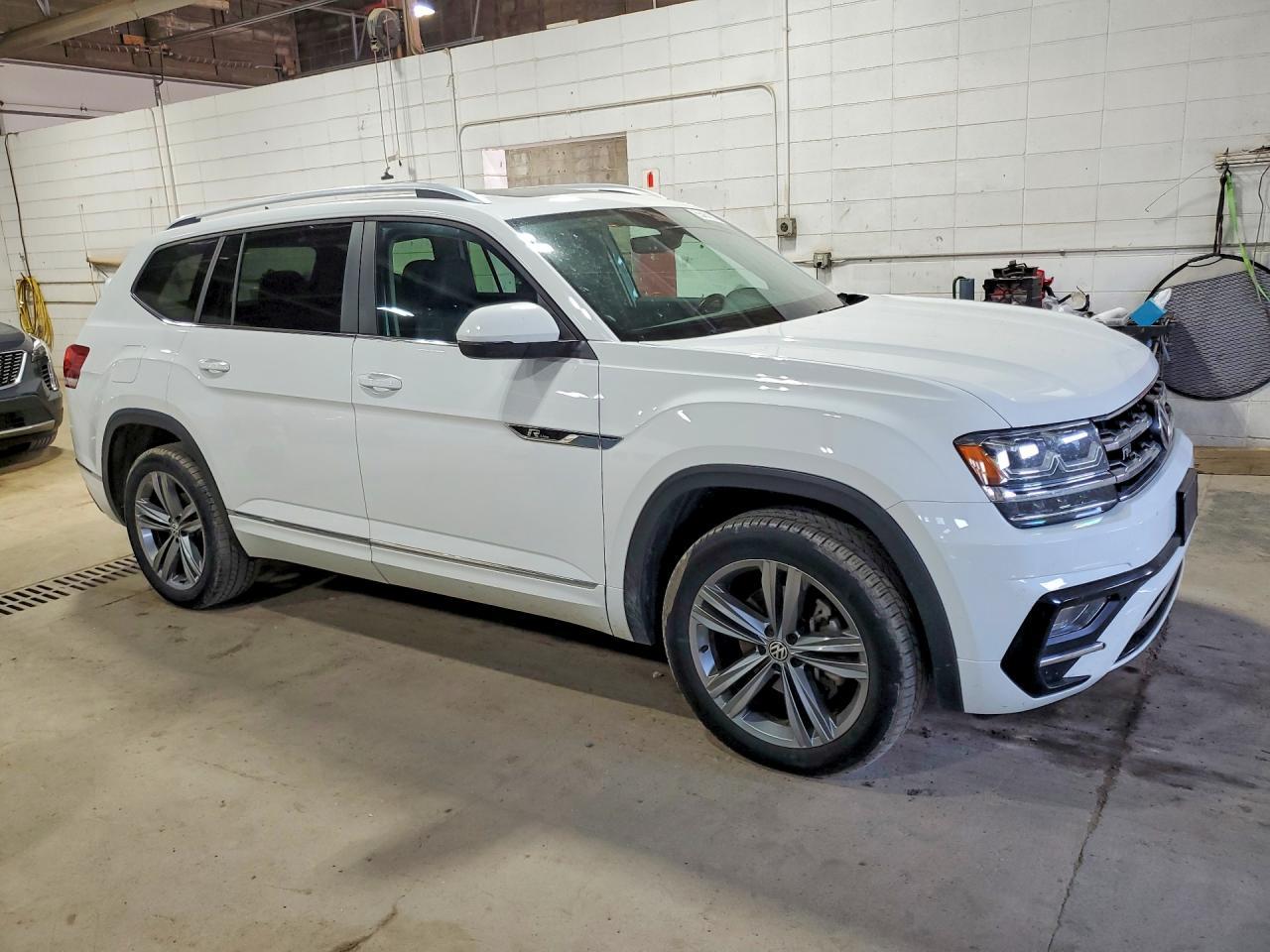 2019 Volkswagen Atlas Se - Фото 4
