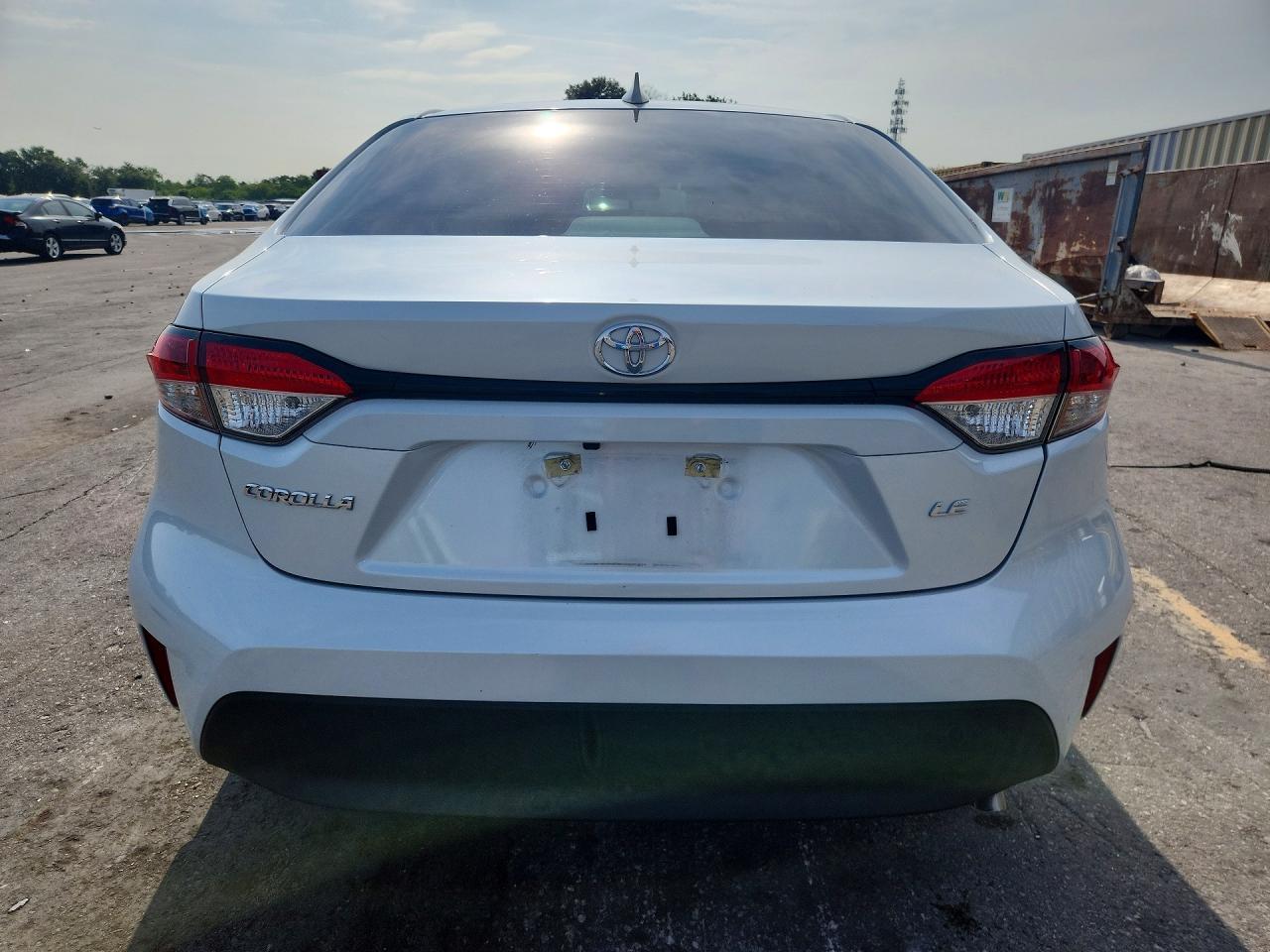 2025 Toyota Corolla Le - Фото 6