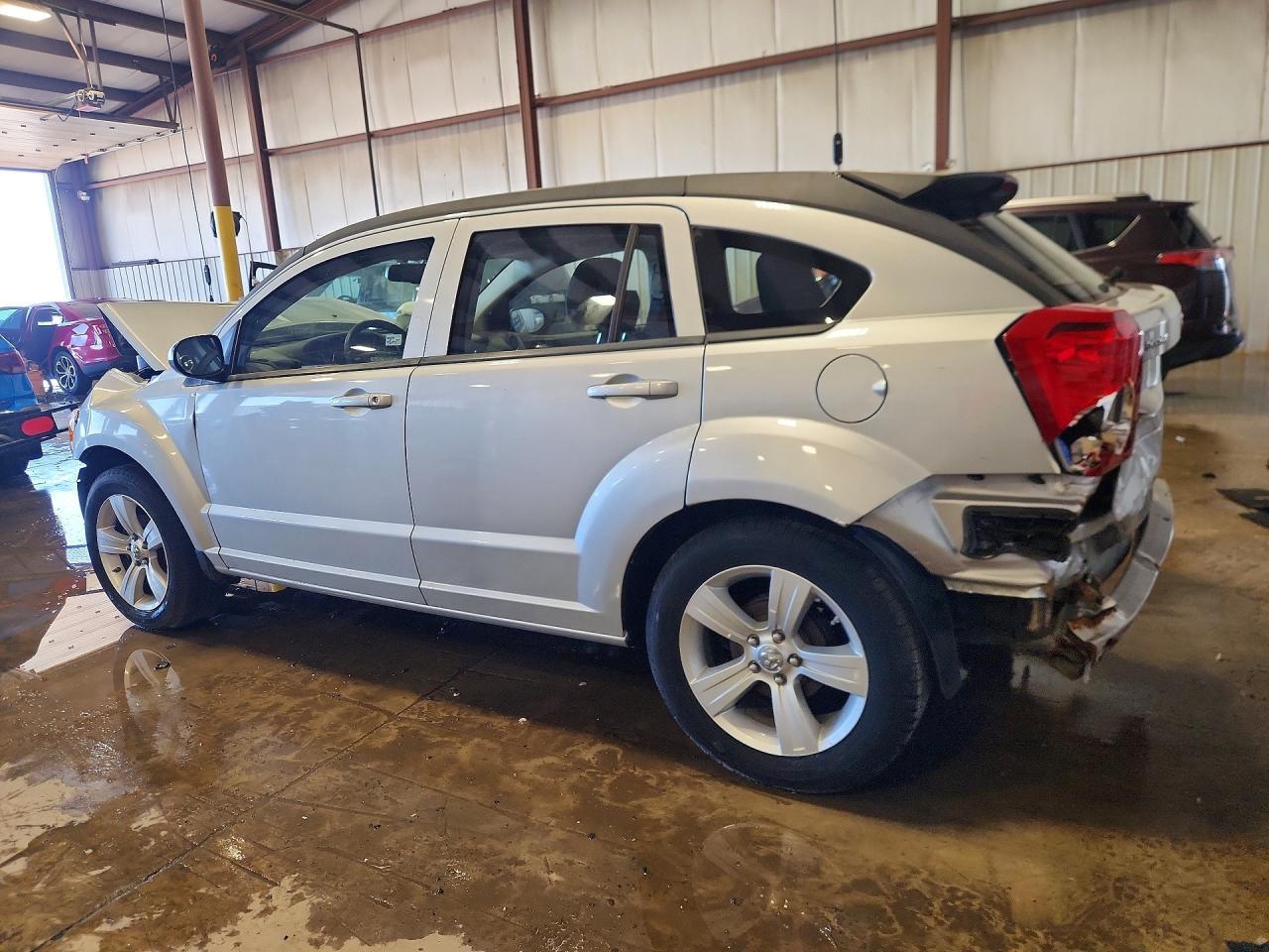 2010 Dodge Caliber Mainstreet - Image 2