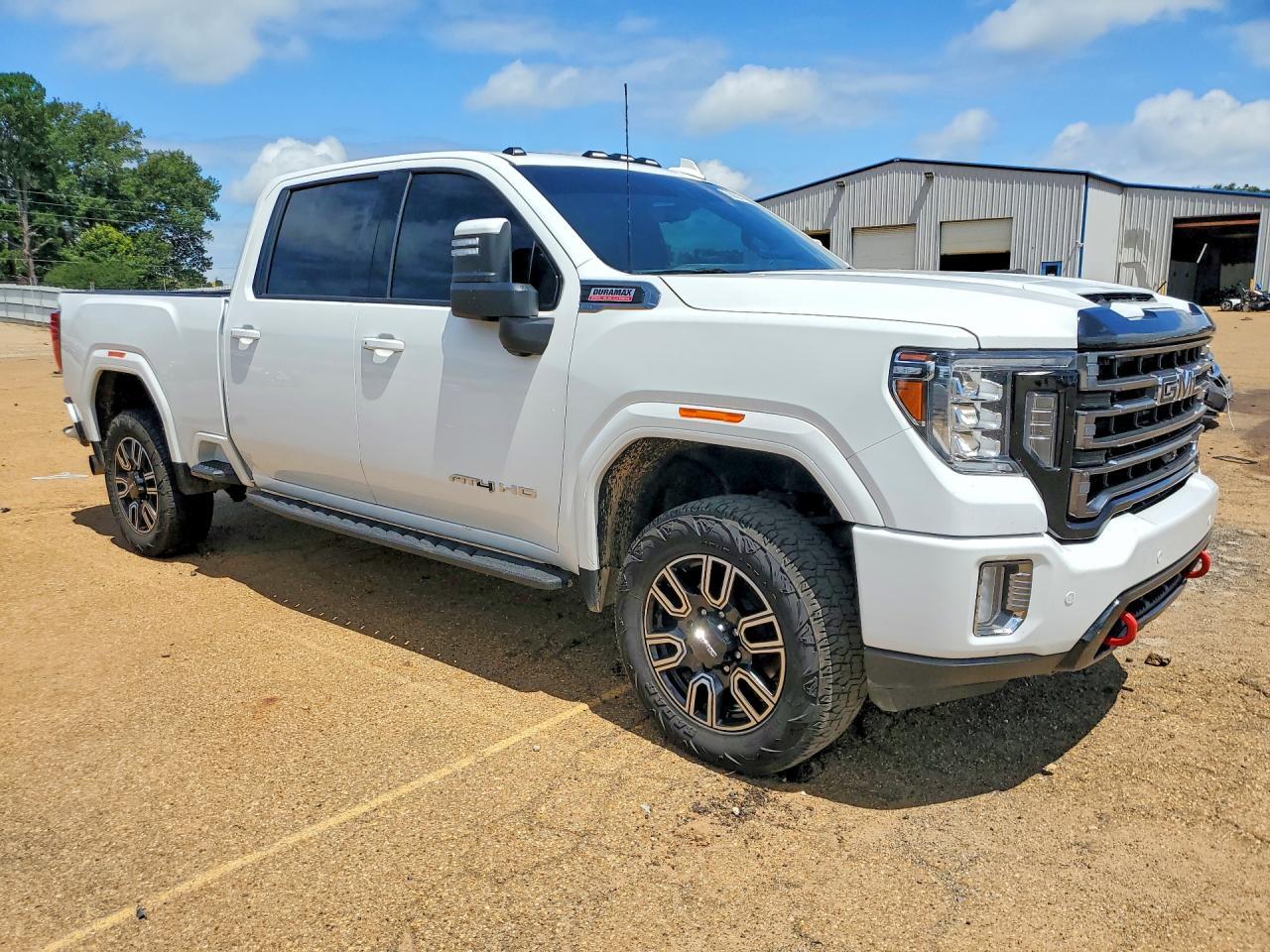 2022 GMC Sierra K2500 At4 - Фото 4