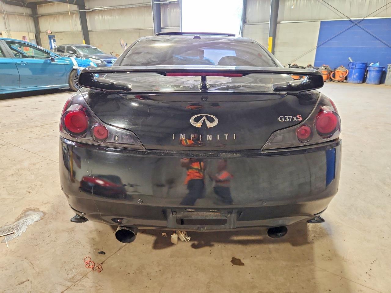 2011 Infiniti G37 Coupe X - Фото 6