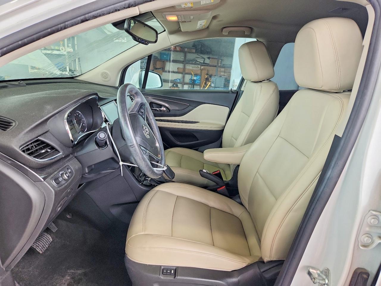 2018 Buick Encore Essence - Фото 7
