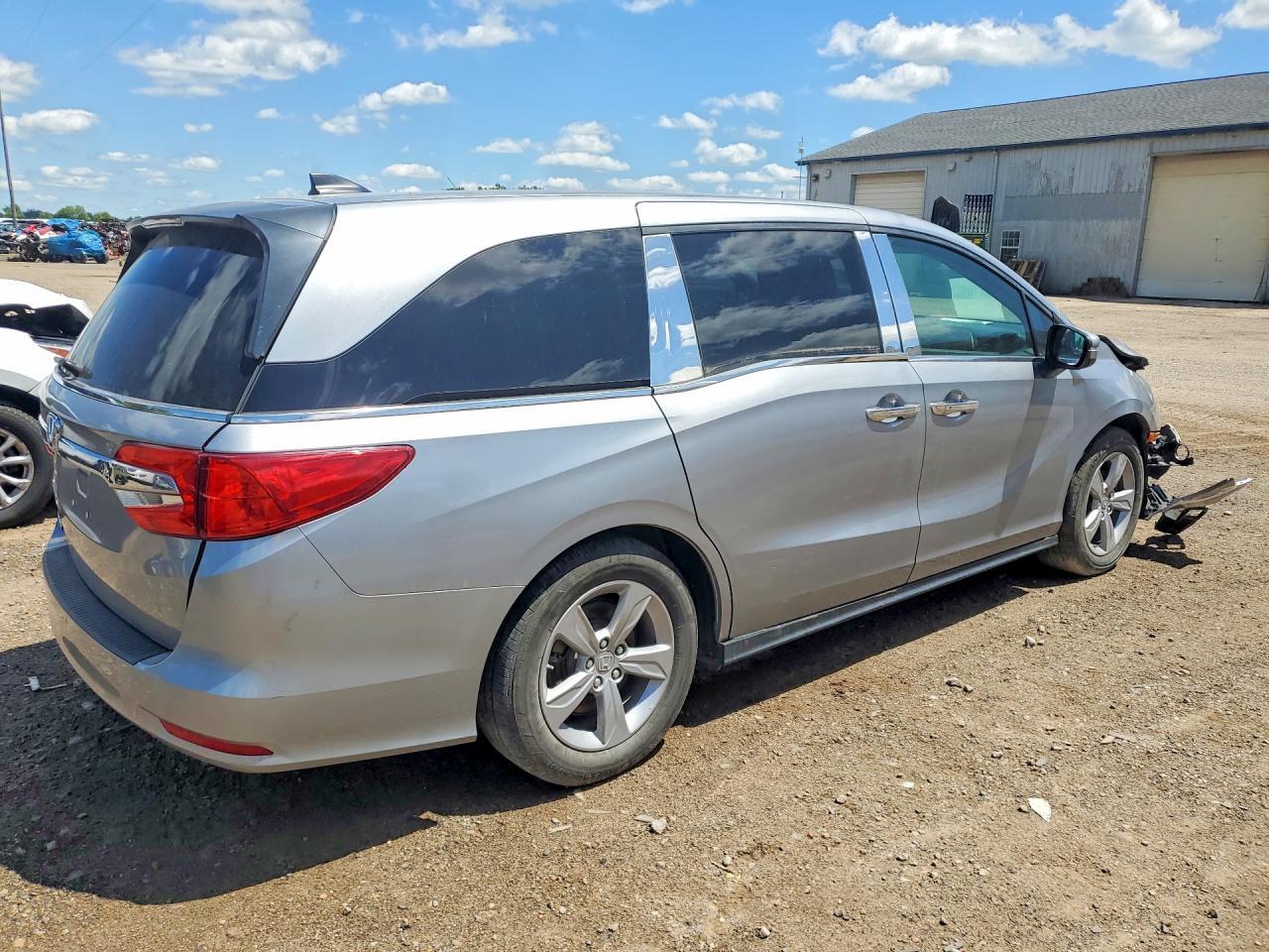 2019 Honda Odyssey Exl - Image 3