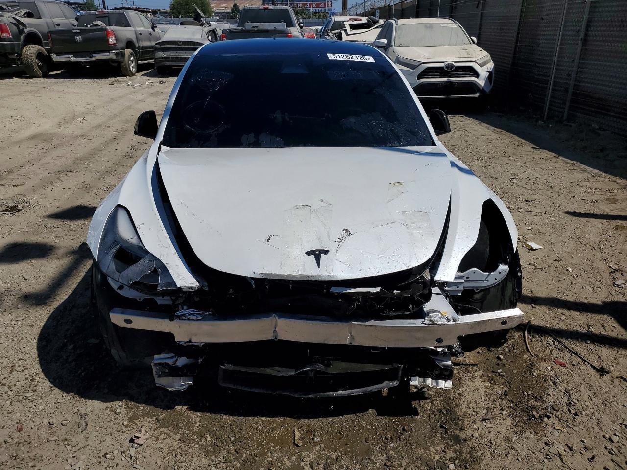 2022 Tesla Model 3 - Фото 5