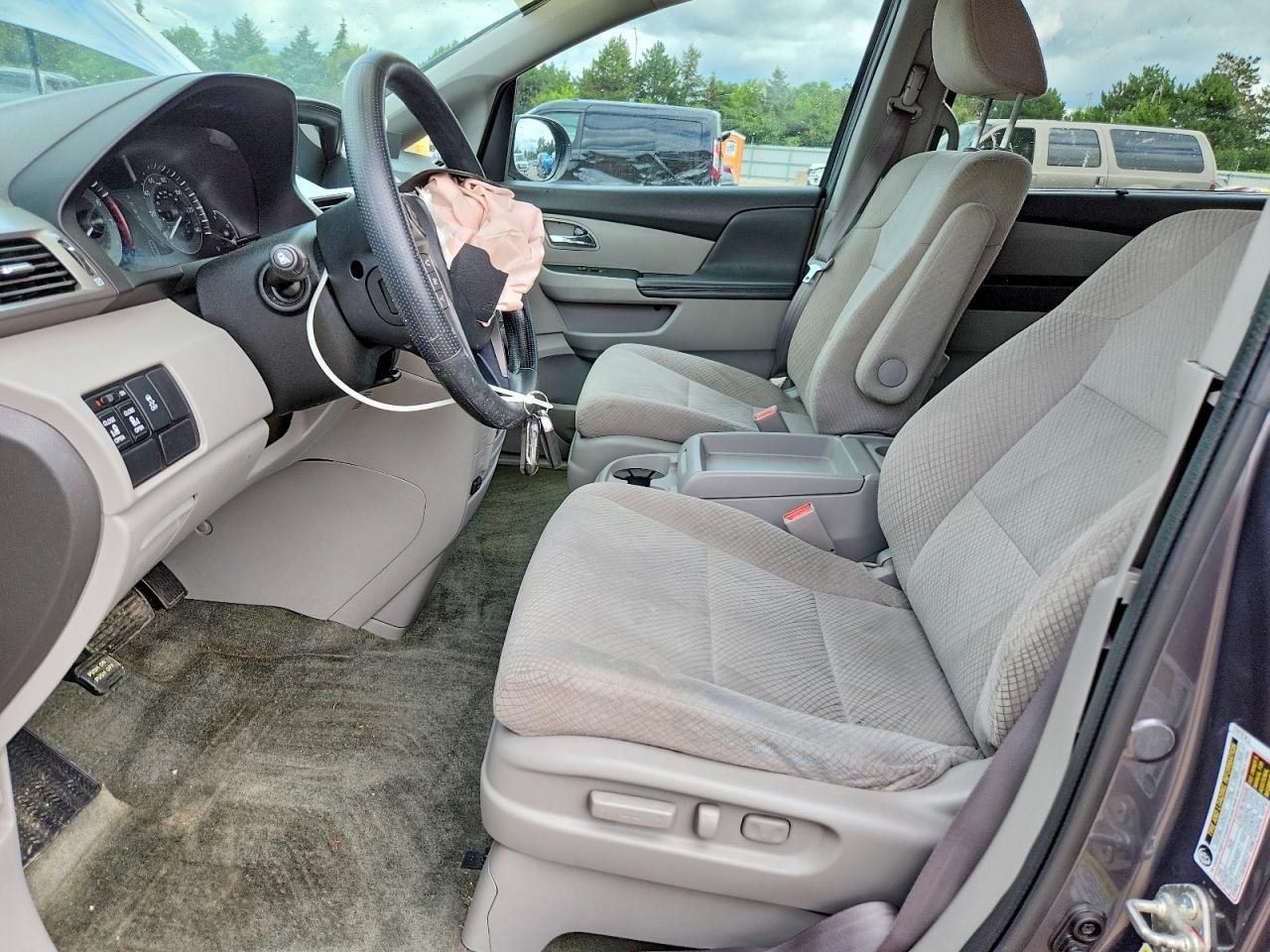 2016 Honda Odyssey Se - Фото 7