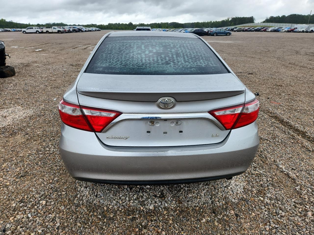 2017 Toyota Camry Le - Фото 6