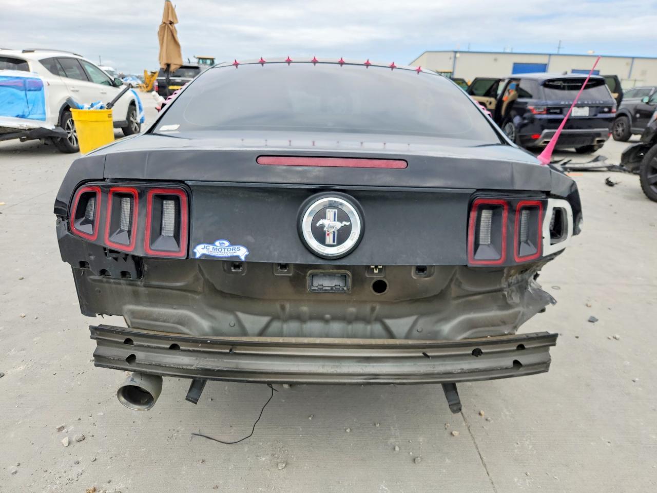 2014 Ford Mustang - Фото 6
