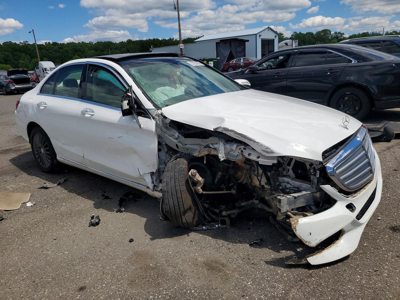2015 Mercedes-Benz C 300 4Matic - Фото 4
