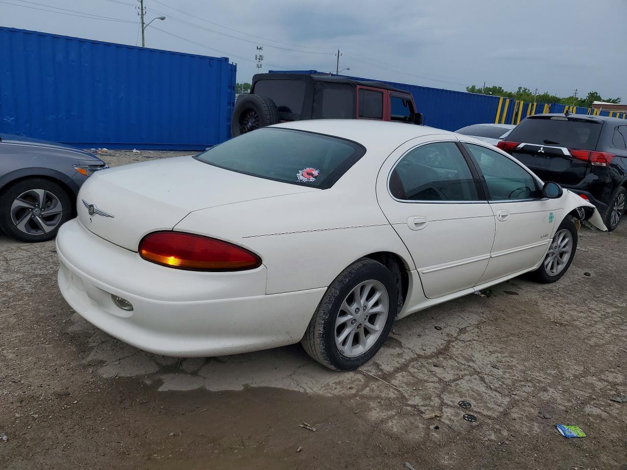 2000 Chrysler Lhs - Image 3