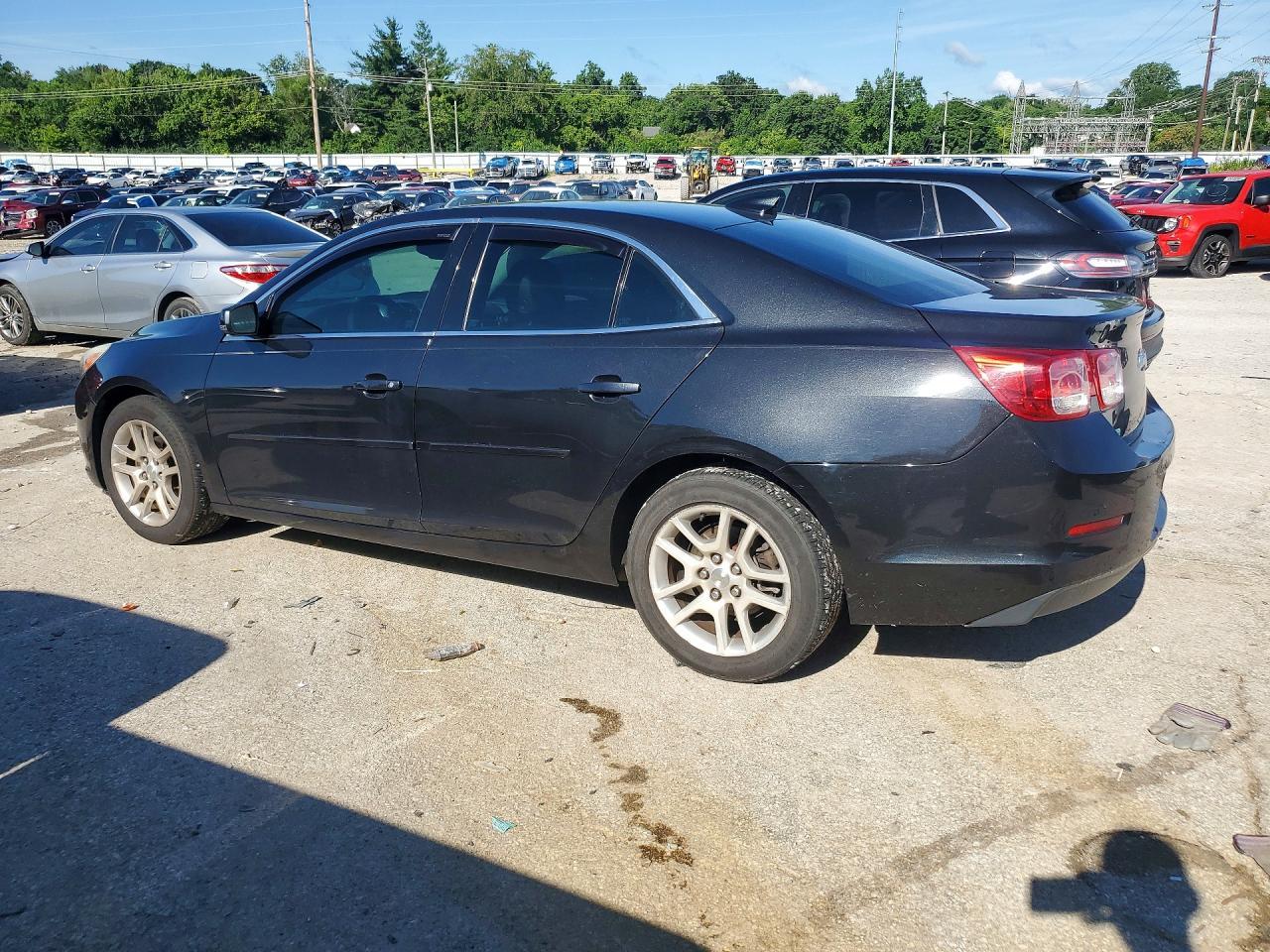 2015 Chevrolet Malibu 1Lt - Фото 2