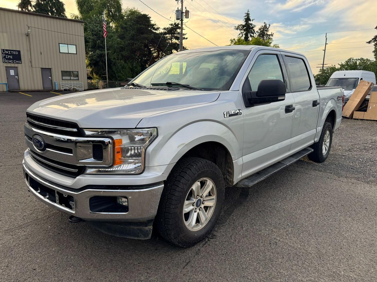 2018 Ford F150 Supercrew - Фото 2