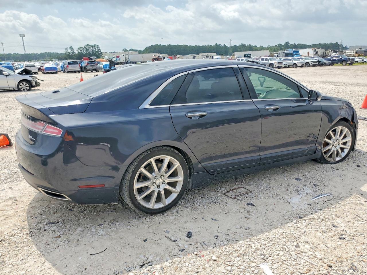 2014 Lincoln Mkz - Фото 3