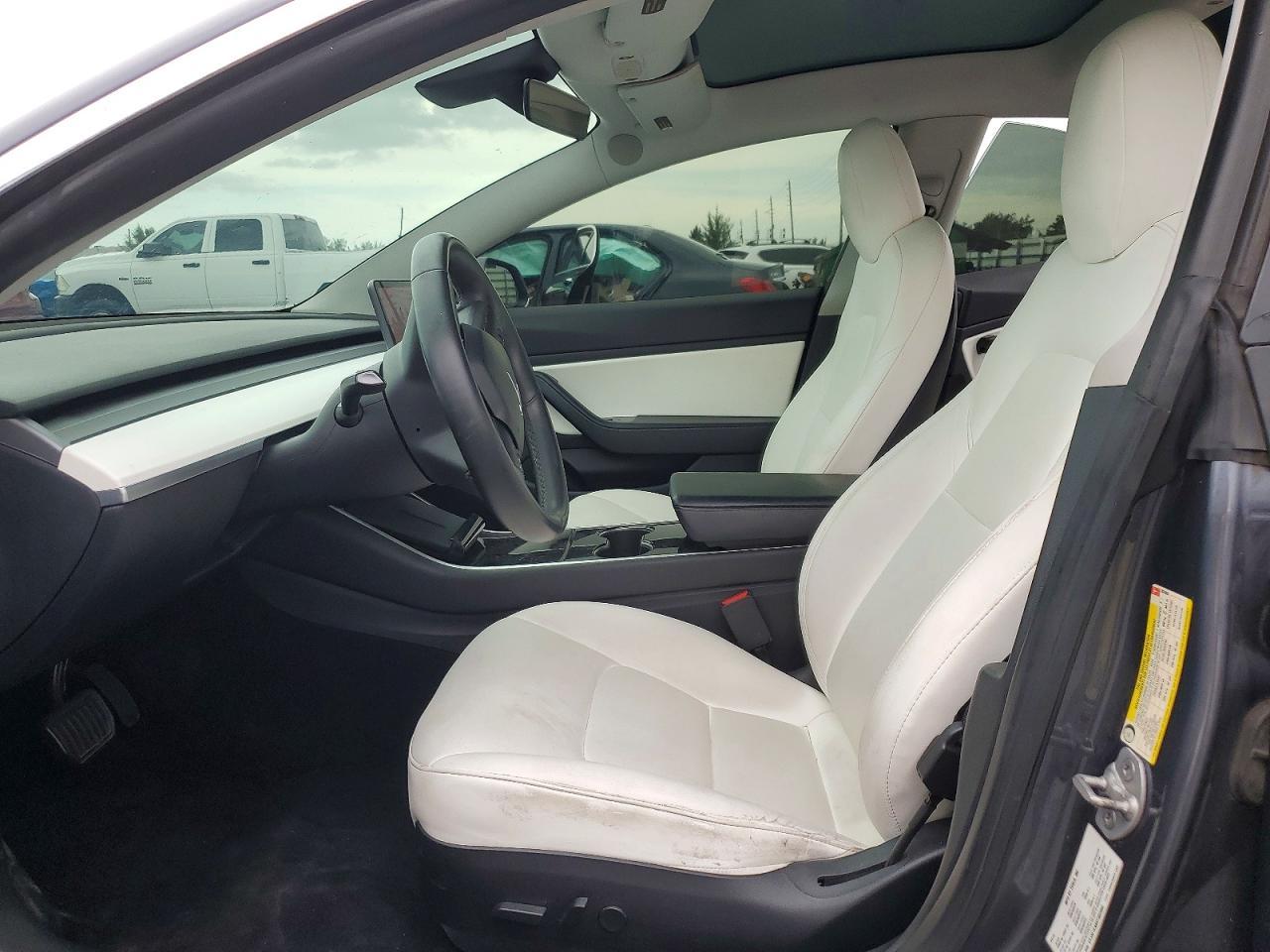 2019 Tesla 3 - Image 7