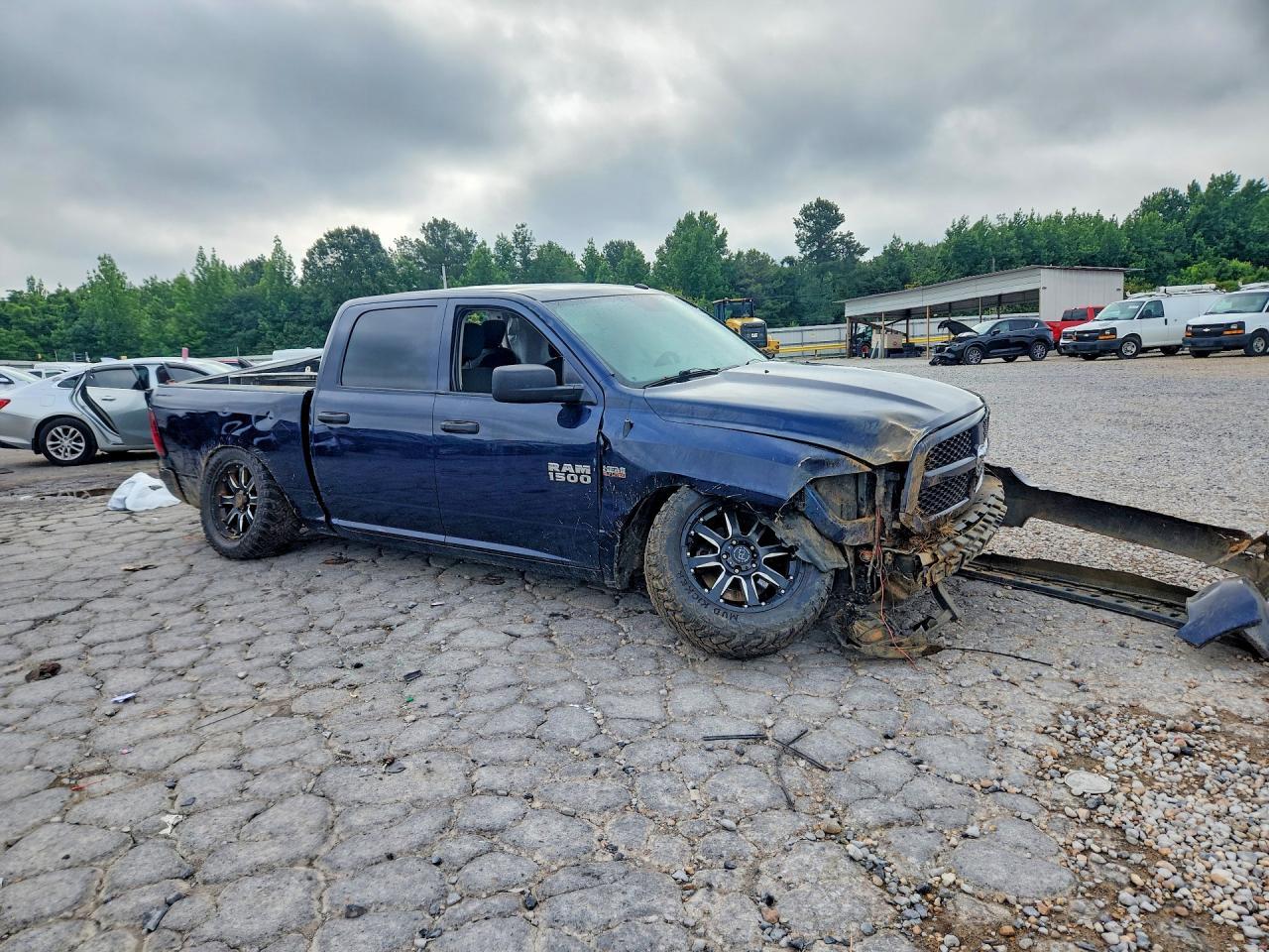 2017 Ram 1500 St - Image 4