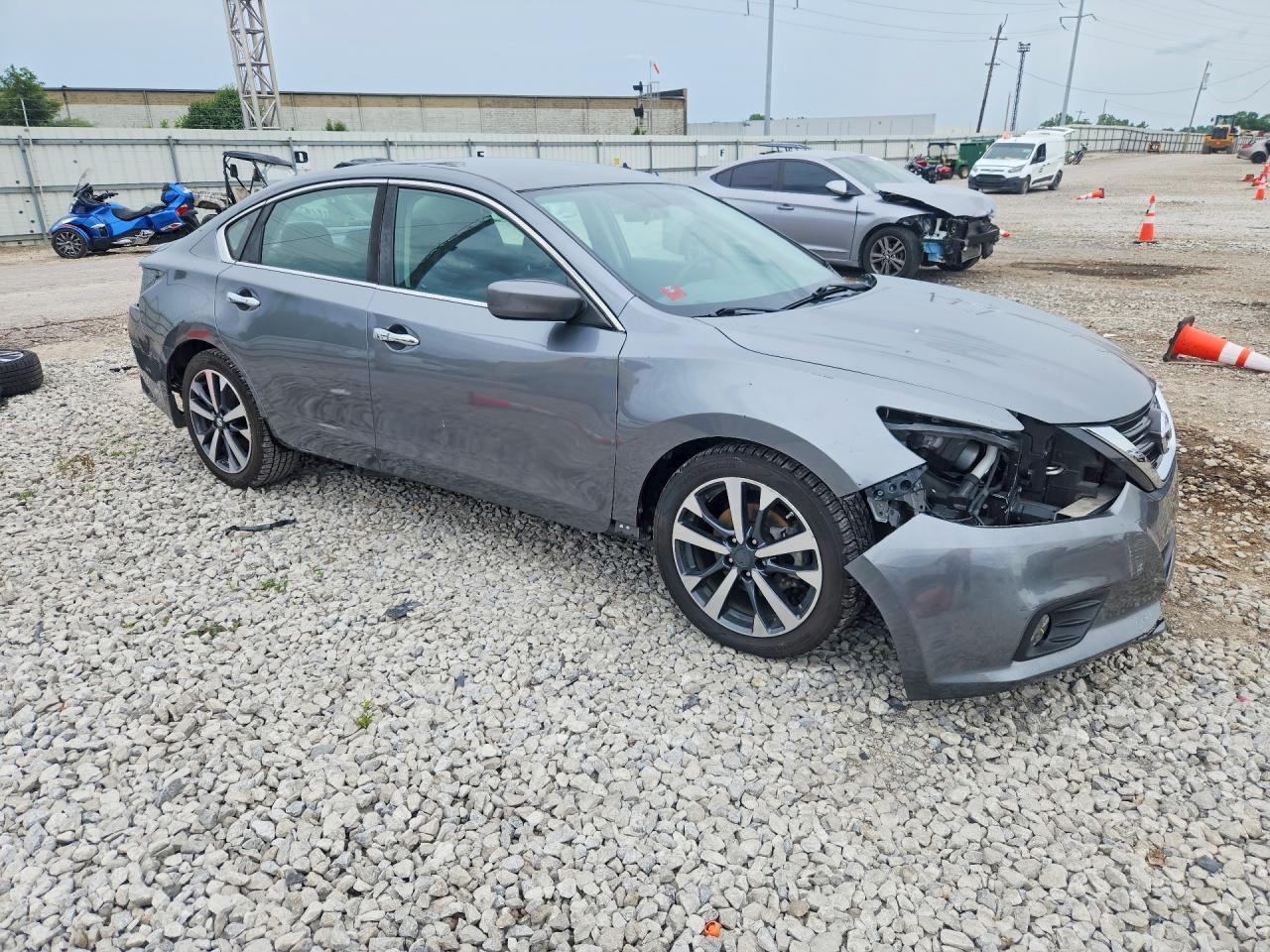 2017 Nissan Altima 2.5 Sr - Фото 4