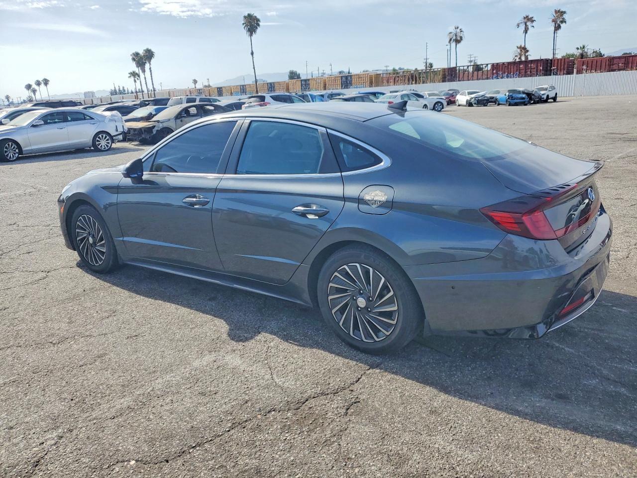 2023 Hyundai Sonata Hybrid Limited - Фото 2