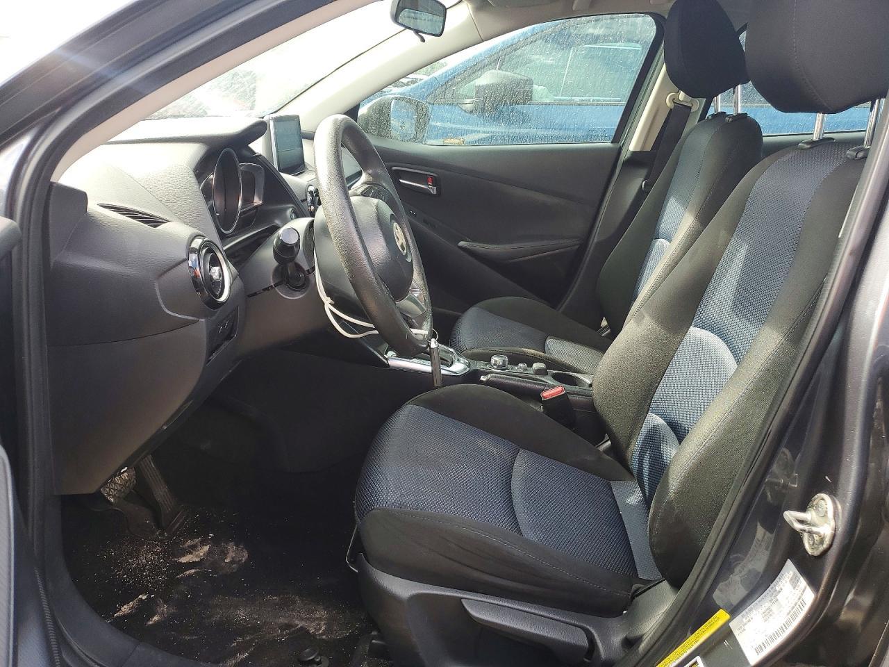 2017 Toyota Yaris Ia Base - Фото 7