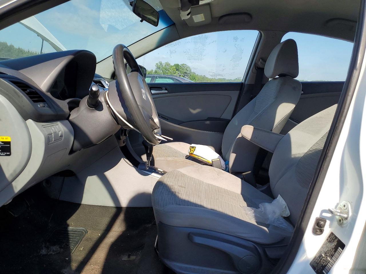 2015 Hyundai Accent Gls - Фото 7
