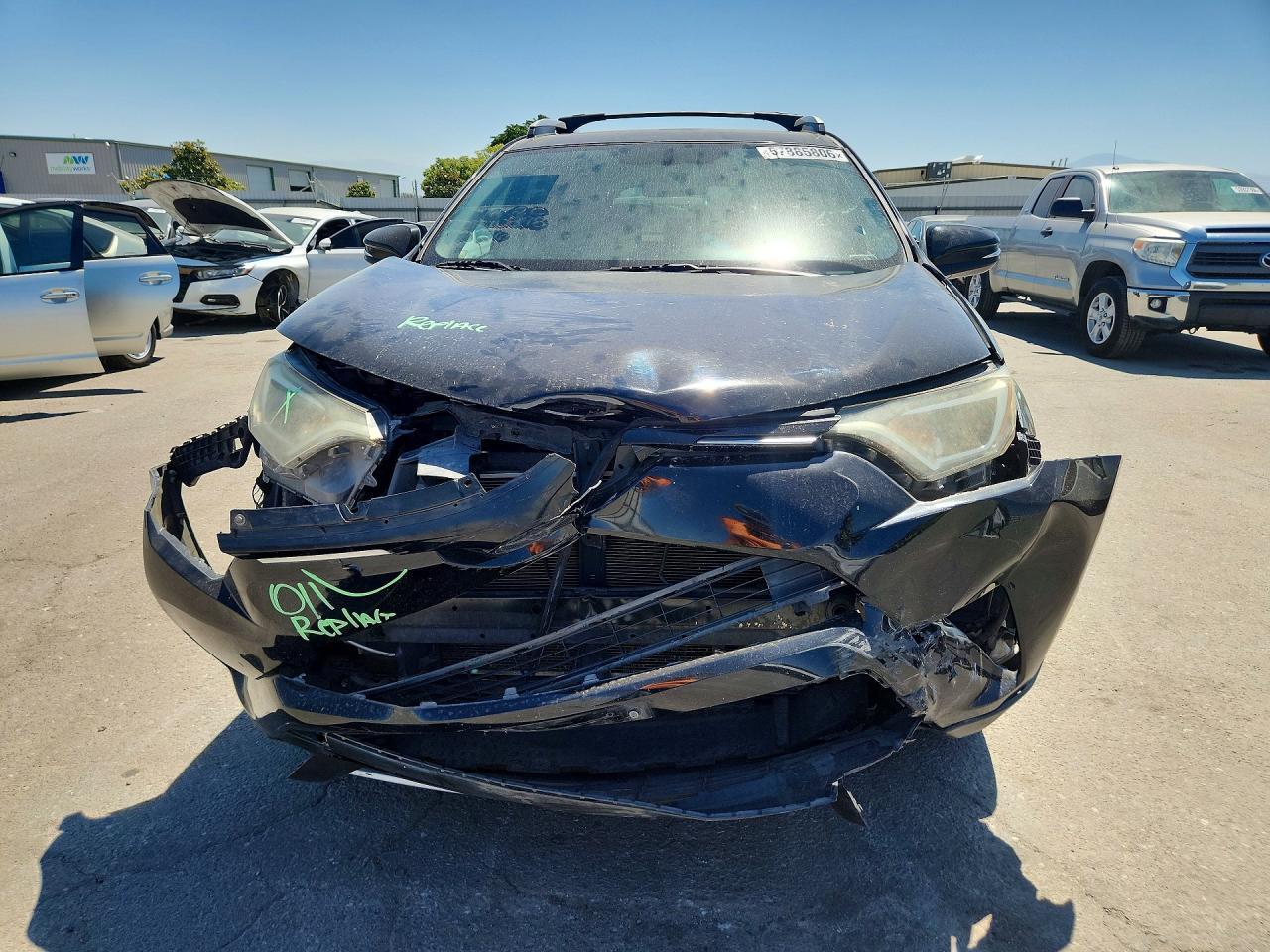 2016 Toyota Rav4 Xle - Image 5