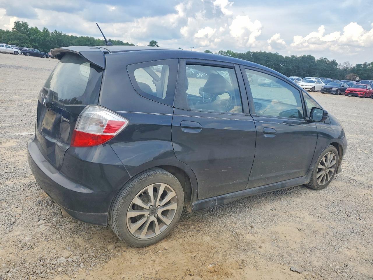 2013 Honda Fit Sport - Фото 3