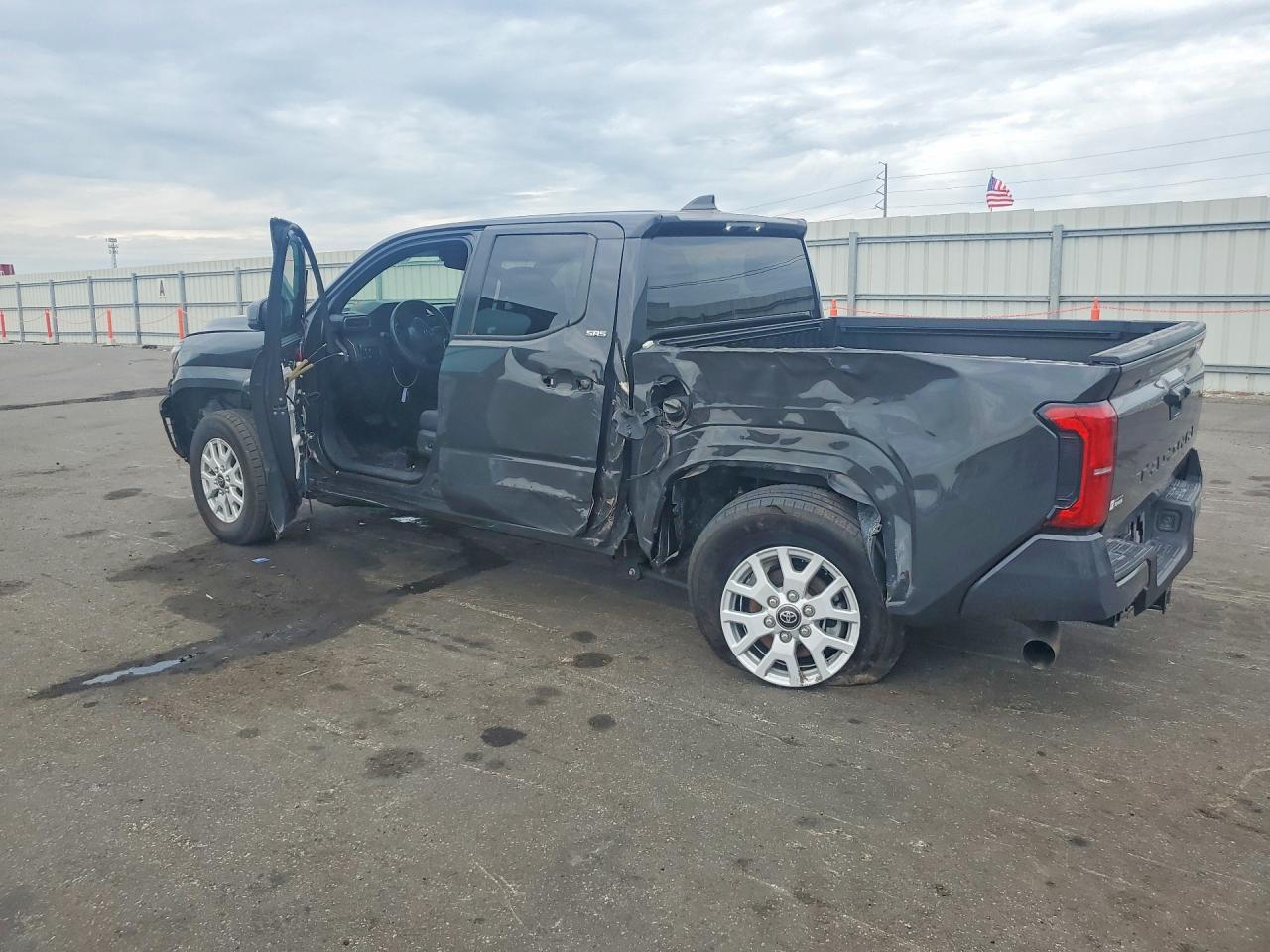 2024 Toyota Tacoma Sr5 - Image 2