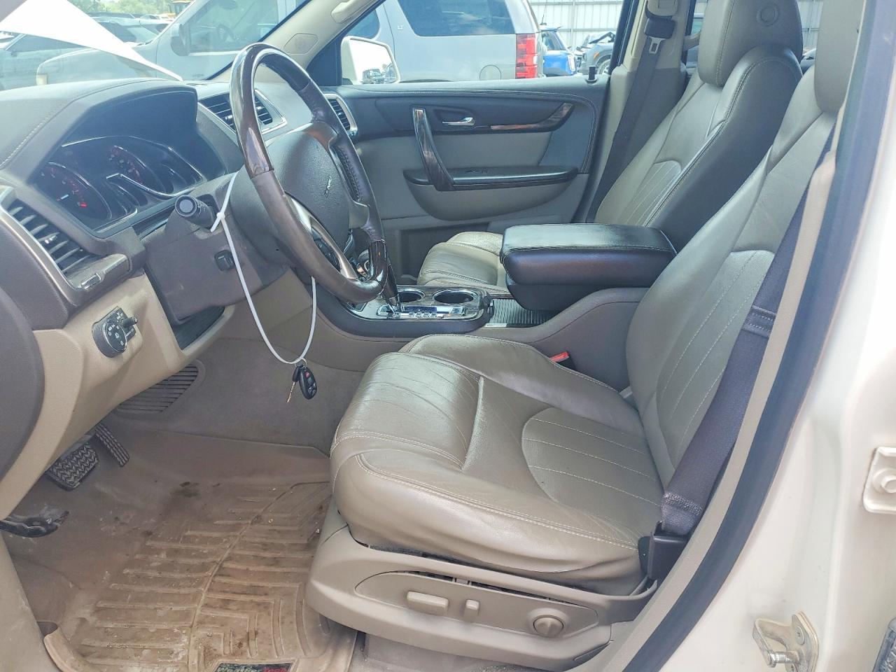 2015 GMC Acadia Denali - Image 7