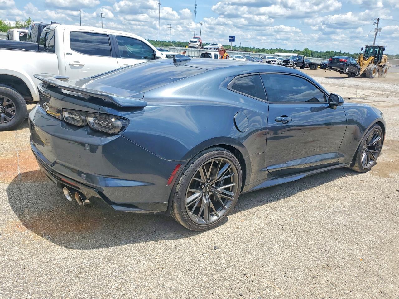 2023 Chevrolet Camaro Zl1 - Фото 3