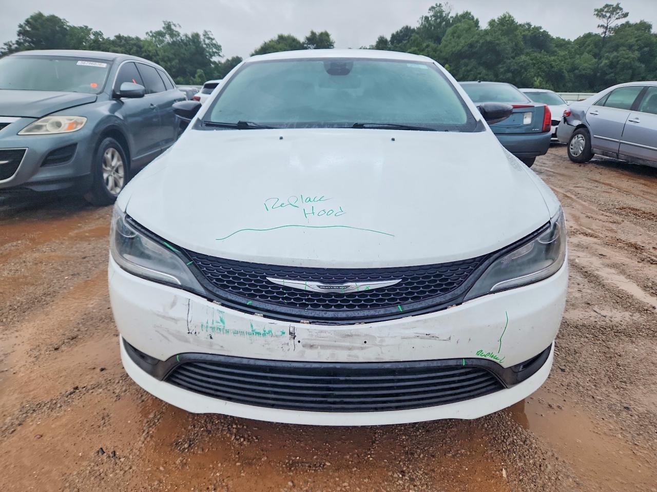 2017 Chrysler 200 Lx - Фото 5