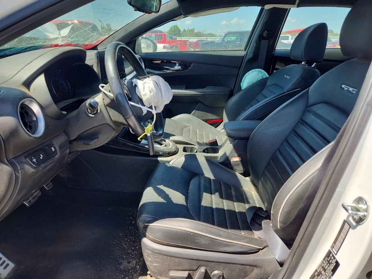 2024 Kia Forte Gt Line - Фото 7