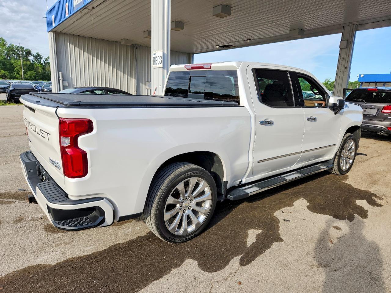 2020 Chevrolet Silverado K1500 High Country - Фото 3